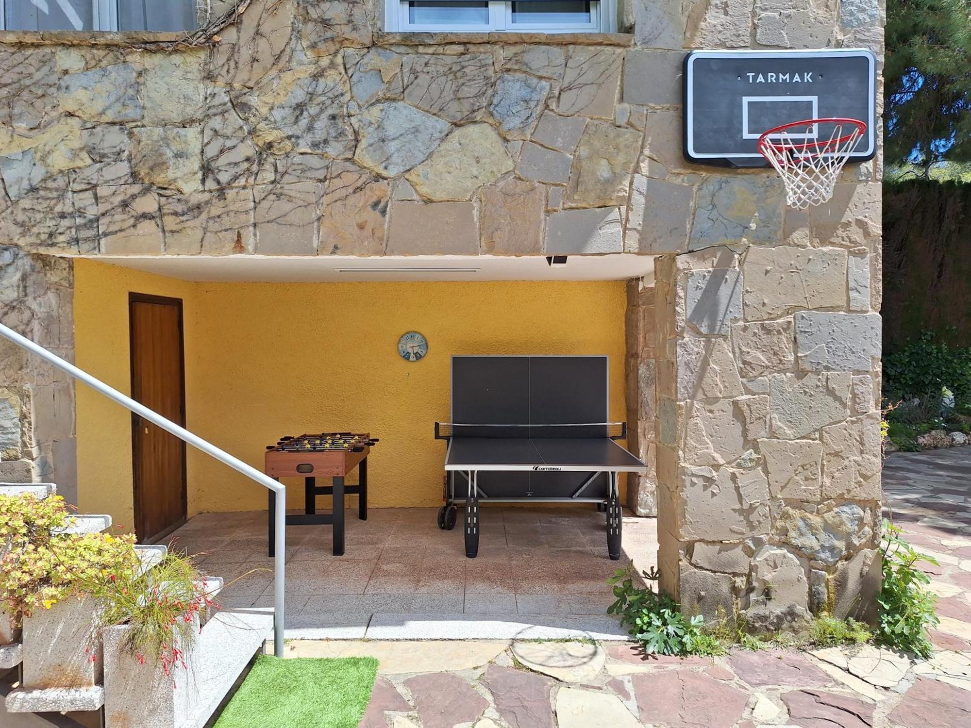 Casa Acogedora Familiar Con Piscina Pallejá Eksteriør billede