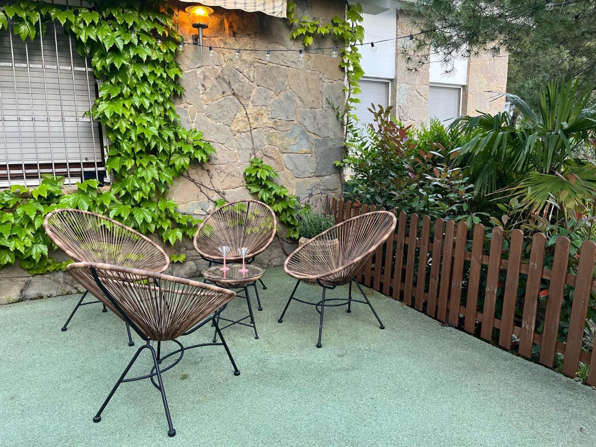 Casa Acogedora Familiar Con Piscina Pallejá Eksteriør billede